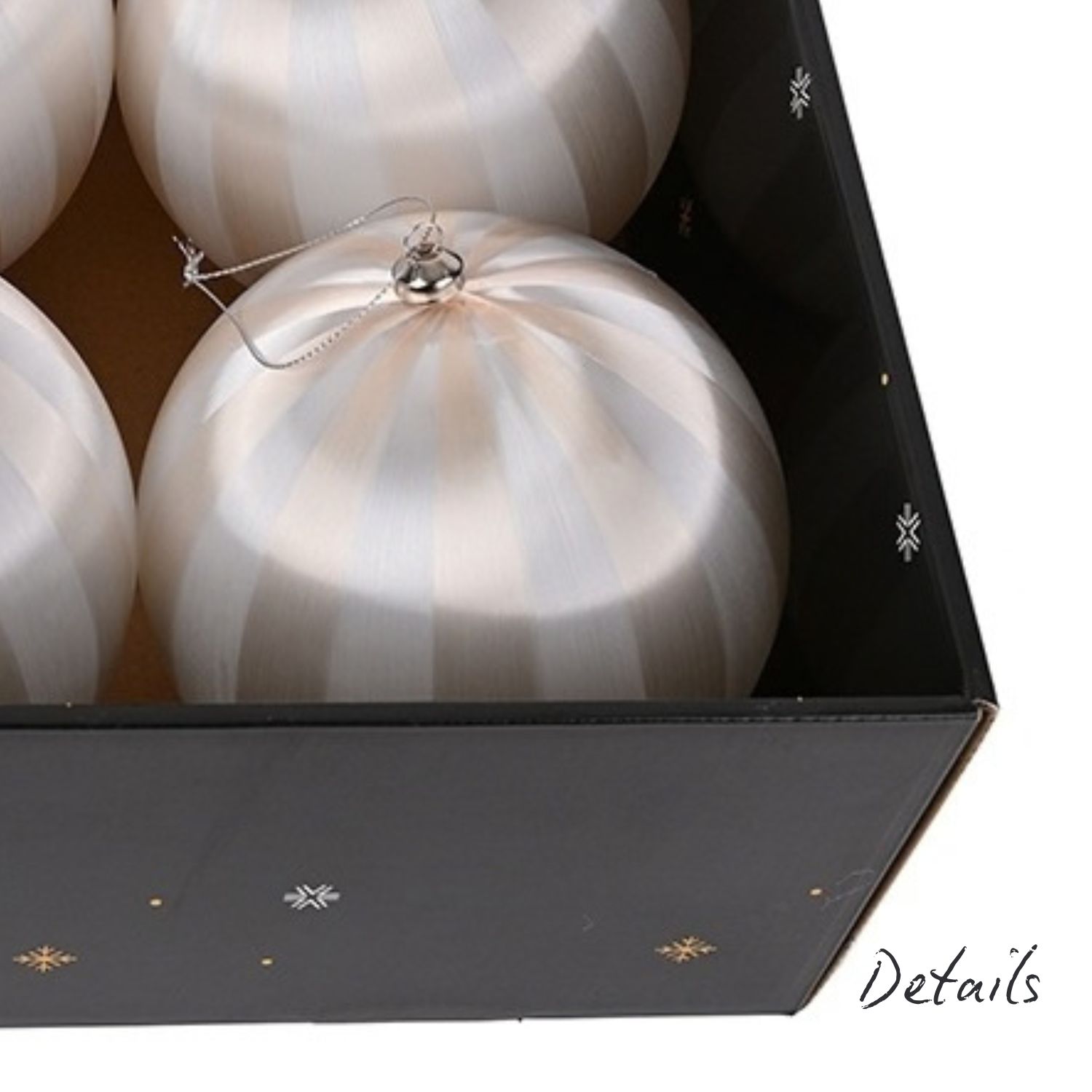 Weihnachtskugel Smilla - Creme & Ivory